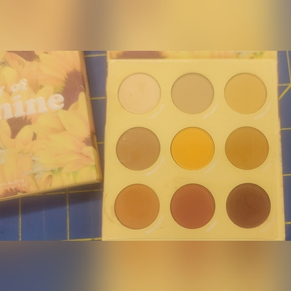 ColourPop lil' ray of sunshine Pressed Powder Palette - Picture 2 of 3